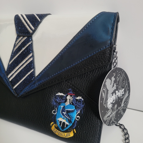 NWT Danielle Nicole Harry Potter Ravenclaw Clutch/Crossbody Bag - Picture 3 of 9